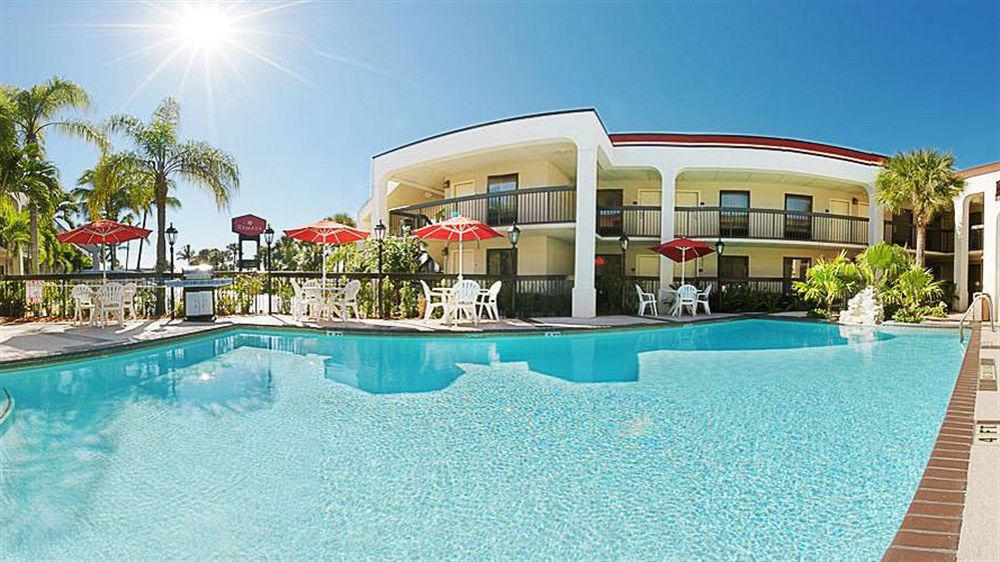 Days Inn By Wyndham Florida City Εξωτερικό φωτογραφία