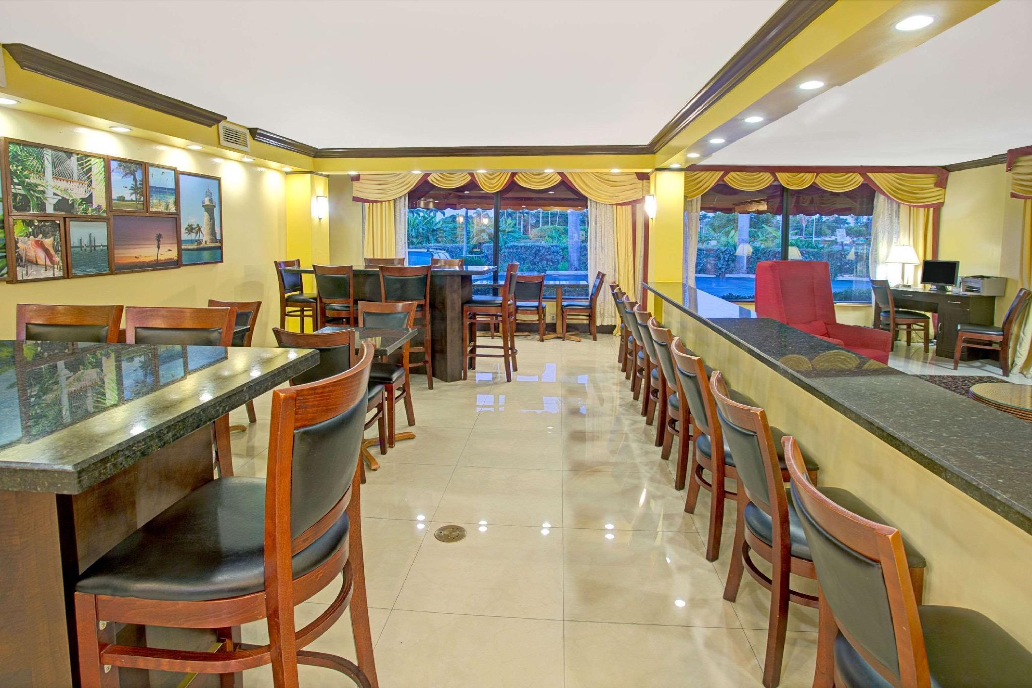 Days Inn By Wyndham Florida City Εξωτερικό φωτογραφία