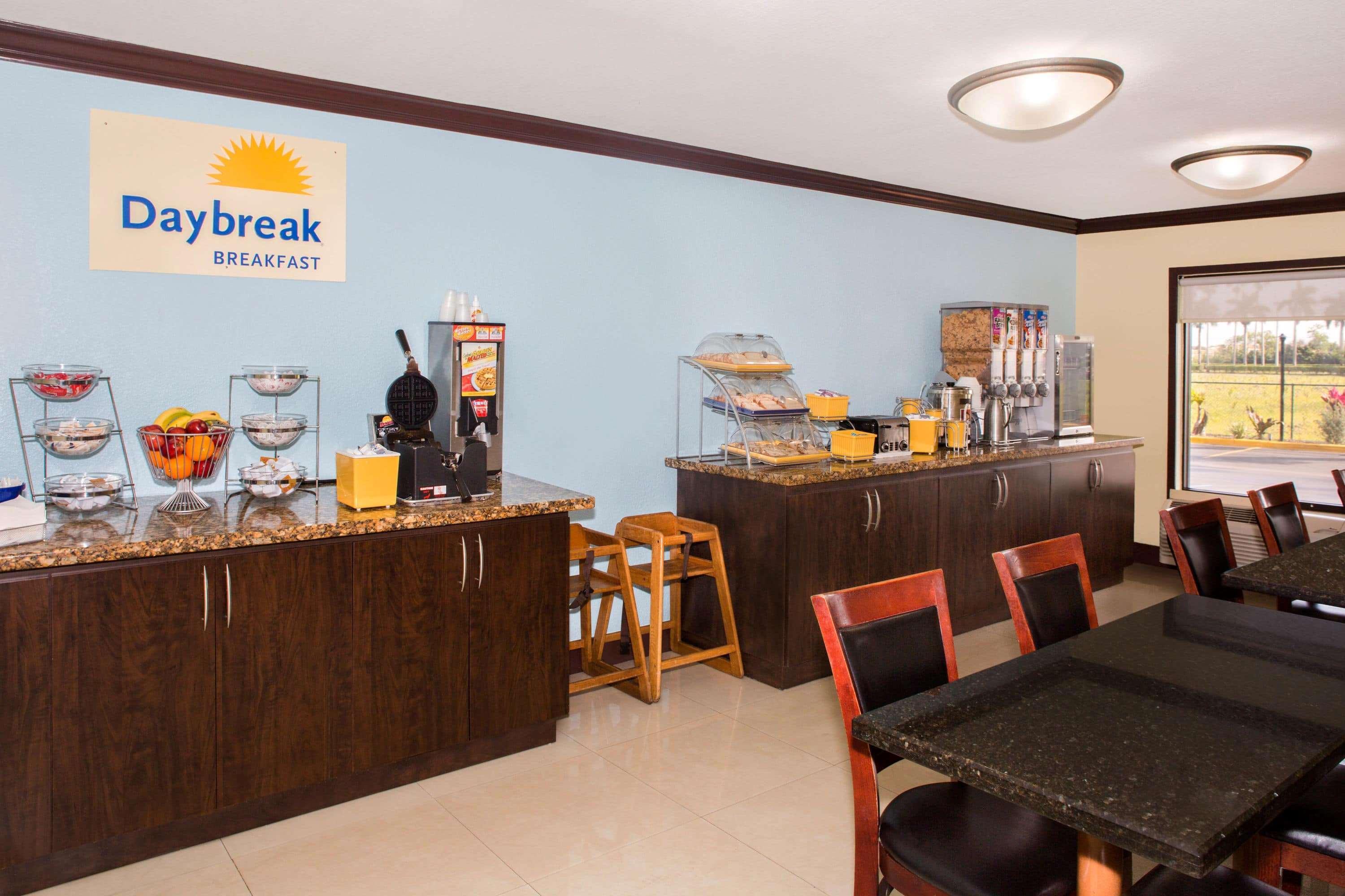 Days Inn By Wyndham Florida City Εξωτερικό φωτογραφία