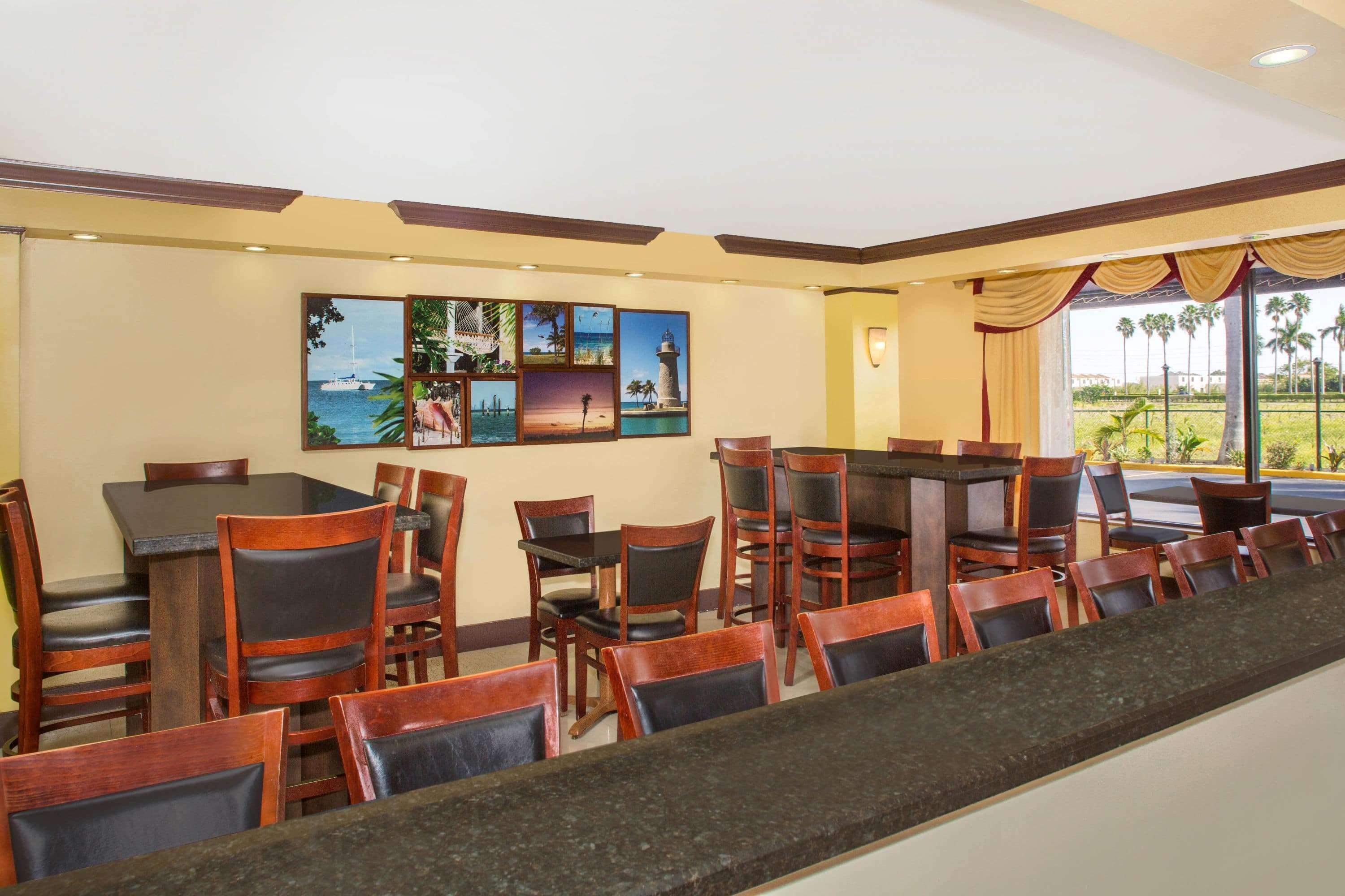 Days Inn By Wyndham Florida City Εξωτερικό φωτογραφία
